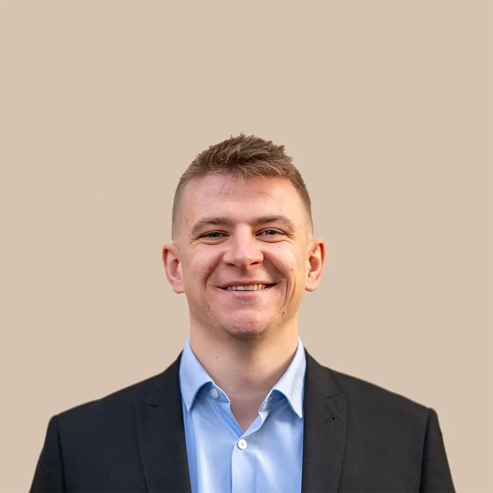 Flynn Lachendro